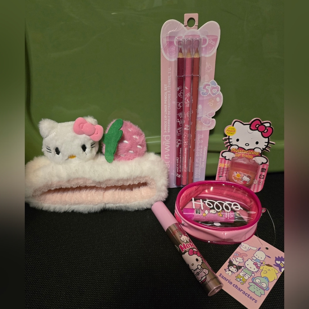 Hello Kitty Pink and White Kids Toy Set